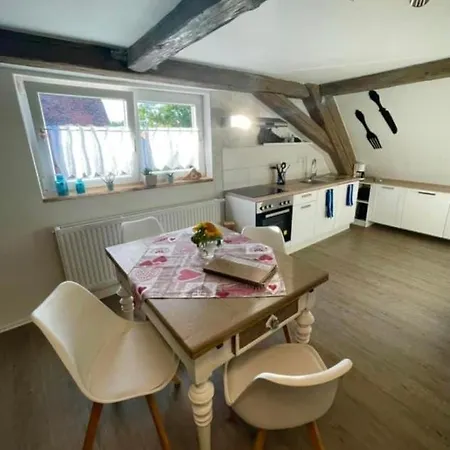 Mit Wifi Und 2 Schlafzimmern Apartment *